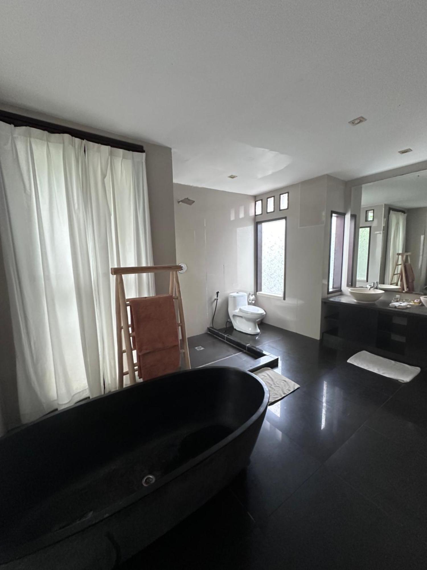 La Villa กีลีตราวางัน ภายนอก รูปภาพ