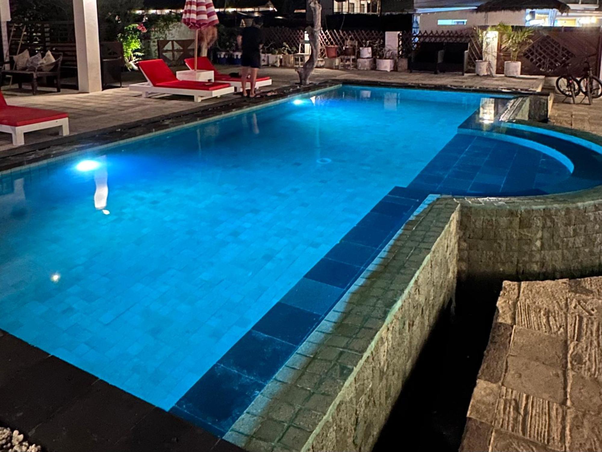 La Villa กีลีตราวางัน ภายนอก รูปภาพ