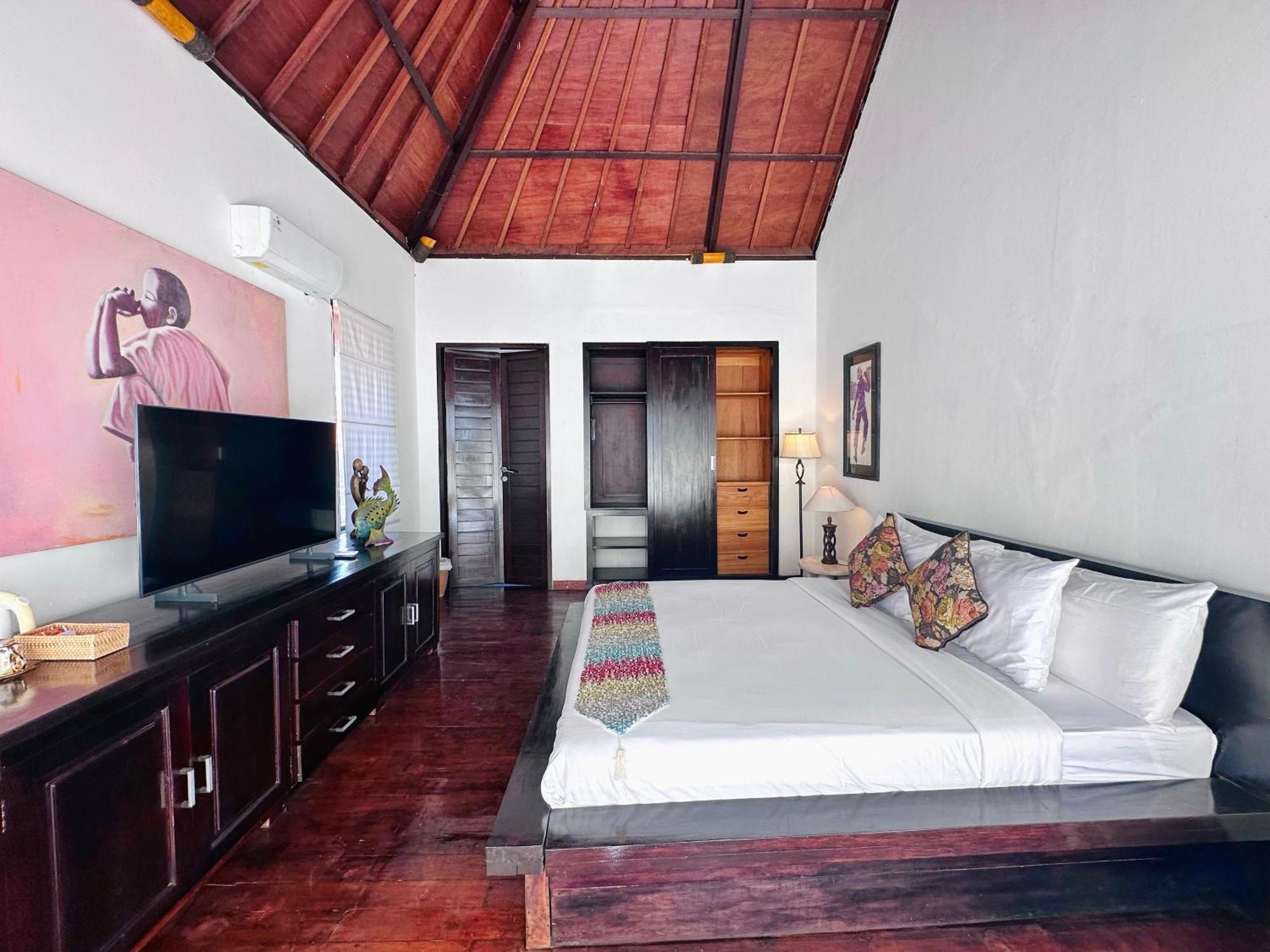 La Villa กีลีตราวางัน ภายนอก รูปภาพ