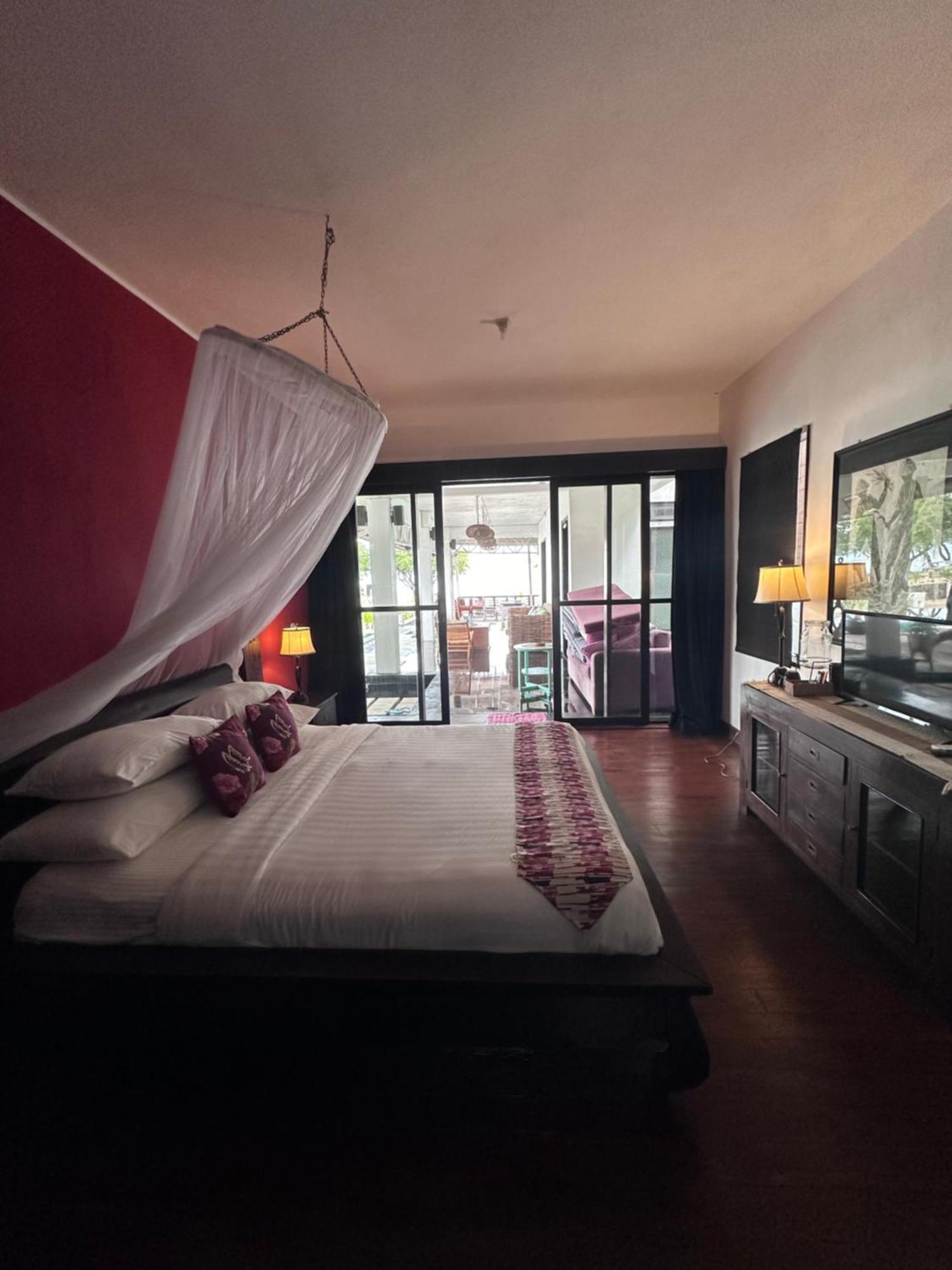 La Villa กีลีตราวางัน ภายนอก รูปภาพ